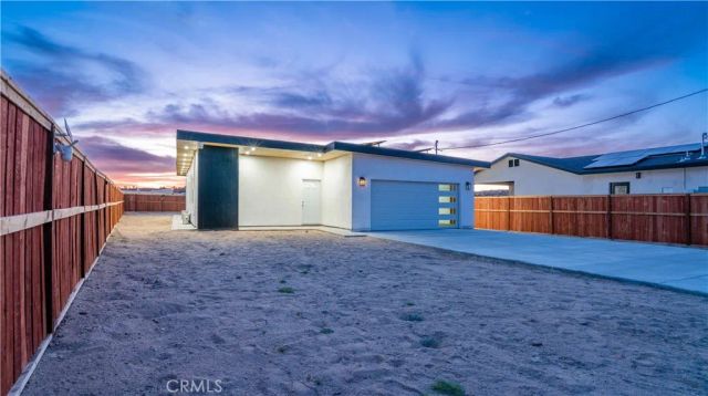 6586 Lupine, 29 Palms, CA 92277