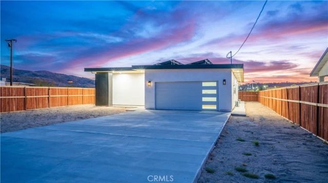 6586 Lupine, 29 Palms, CA 92277