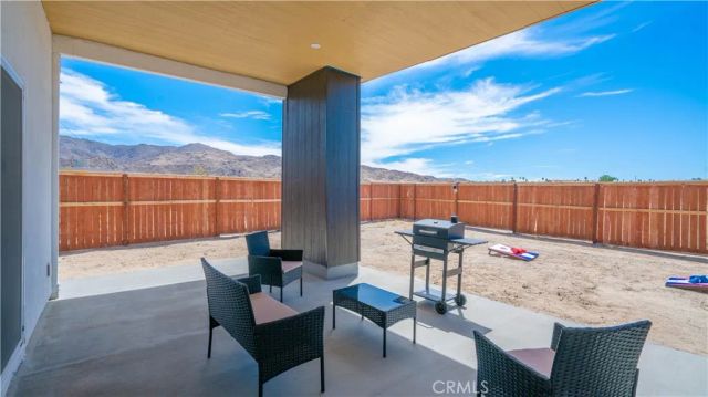 6586 Lupine, 29 Palms, CA 92277
