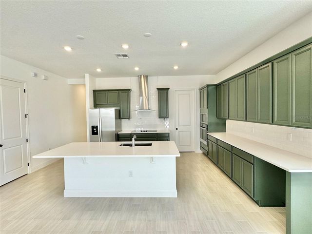 9726 NERUDA STREET, Orlando, FL 32827