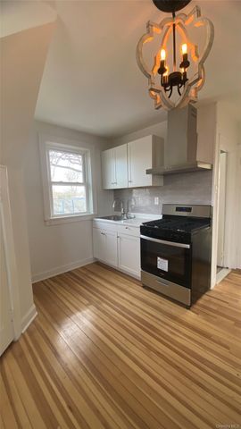 127 Maple Avenue 3, Rye, NY 10580