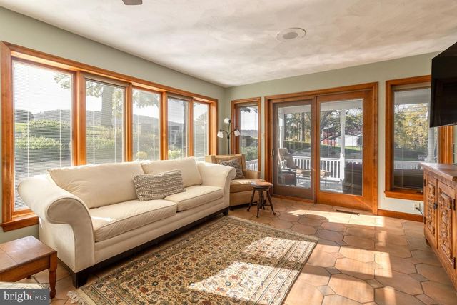 261 OLD FORT ROAD, Spring Mills, PA 16875