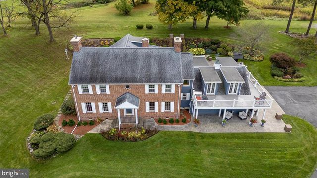 261 OLD FORT ROAD, Spring Mills, PA 16875