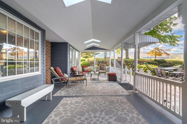 261 OLD FORT ROAD, Spring Mills, PA 16875