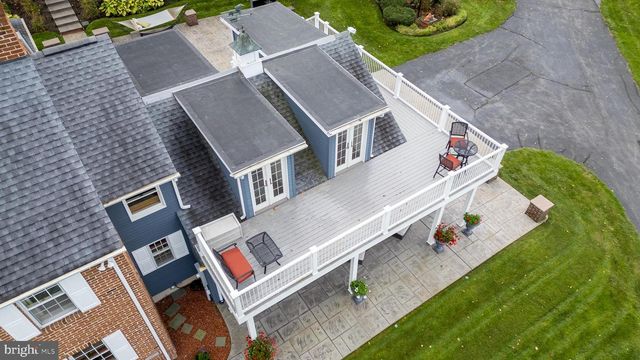 261 OLD FORT ROAD, Spring Mills, PA 16875