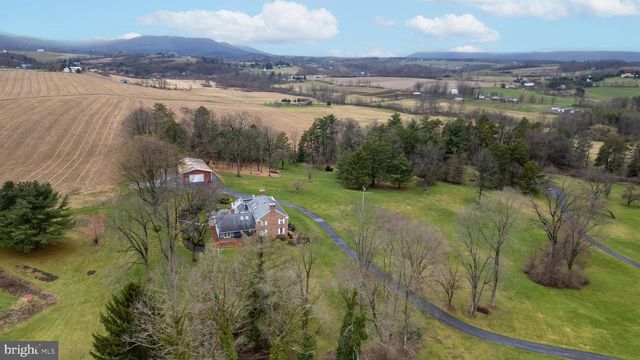261 OLD FORT ROAD, Spring Mills, PA 16875