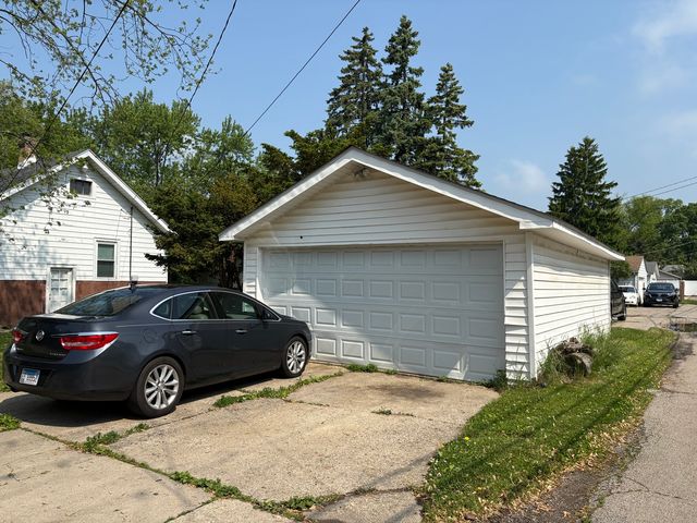 1101 N Ash Street, Waukegan, IL 60085