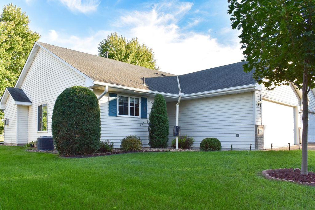 3792 Shannon Drive, Hastings, MN 55033 — exterior