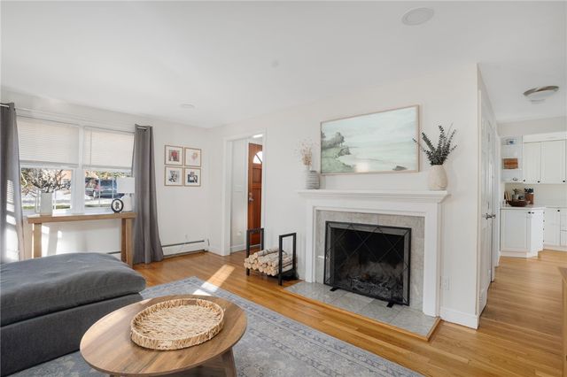 58 Meredith Drive, Cranston, RI 02920