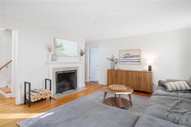 58 Meredith Drive, Cranston, RI 02920