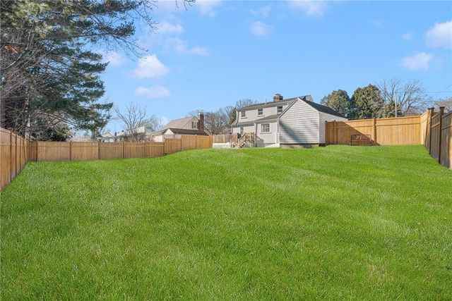 58 Meredith Drive, Cranston, RI 02920