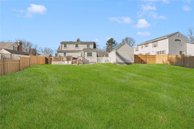 58 Meredith Drive, Cranston, RI 02920