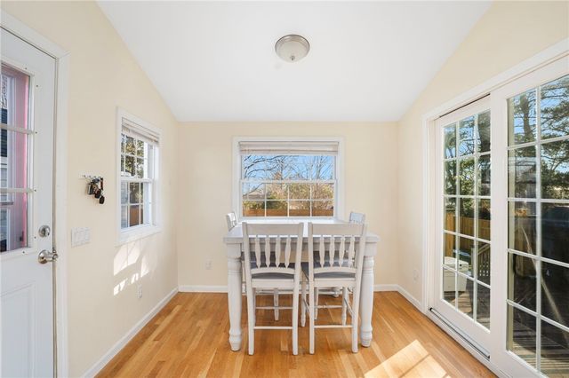 58 Meredith Drive, Cranston, RI 02920