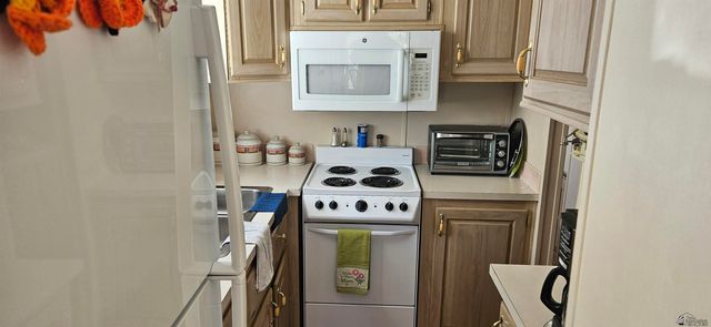 5707 E 32 St, Yuma, AZ 85365