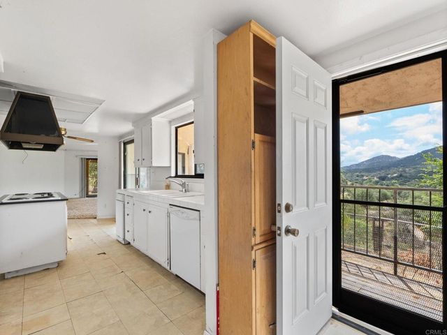 17566 LYONS VALLEY Road, Jamul, CA 91935