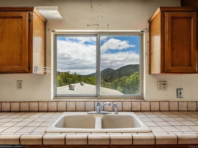 17566 LYONS VALLEY Road, Jamul, CA 91935