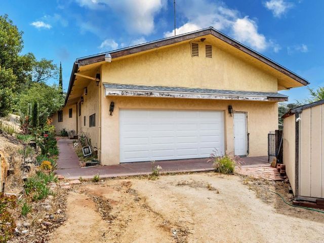 17566 LYONS VALLEY Road, Jamul, CA 91935