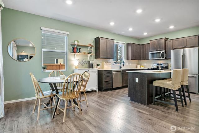 6588 Langley Avenue NE, Bremerton, WA 98311