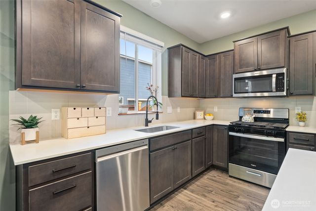 6588 Langley Avenue NE, Bremerton, WA 98311