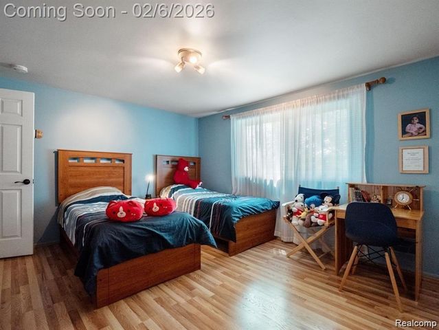 4819 THORNTREE Drive, West Bloomfield Charter Township, MI 48322