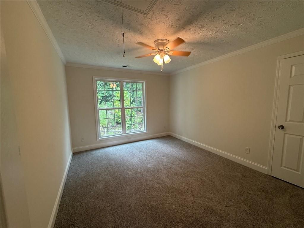 Image 21 of property listing at 2966 Fairton Trail, Lithonia, GA 30038