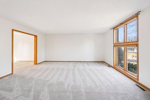 4615 Juneau Lane N, Plymouth, MN 55446