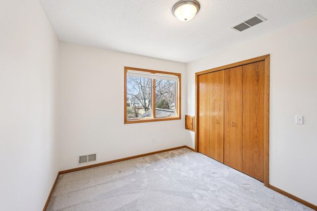 4615 Juneau Lane N, Plymouth, MN 55446