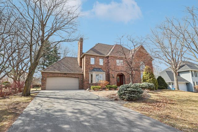 4615 Juneau Lane N, Plymouth, MN 55446