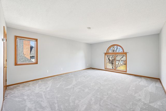 4615 Juneau Lane N, Plymouth, MN 55446