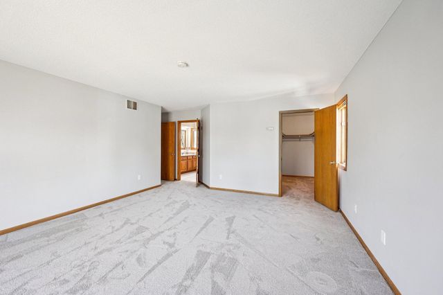 4615 Juneau Lane N, Plymouth, MN 55446