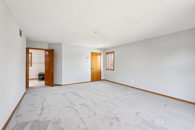 4615 Juneau Lane N, Plymouth, MN 55446