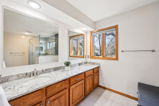 4615 Juneau Lane N, Plymouth, MN 55446