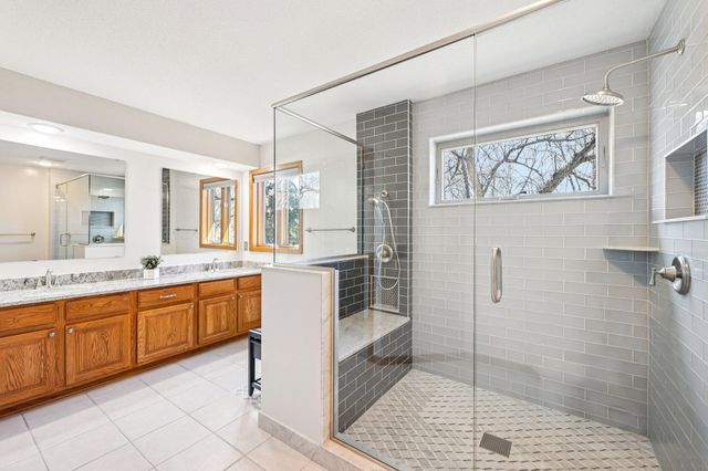 4615 Juneau Lane N, Plymouth, MN 55446