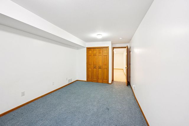 4615 Juneau Lane N, Plymouth, MN 55446