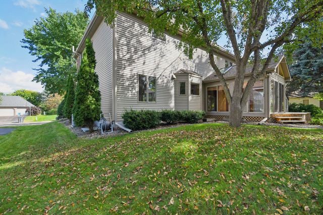 4615 Juneau Lane N, Plymouth, MN 55446