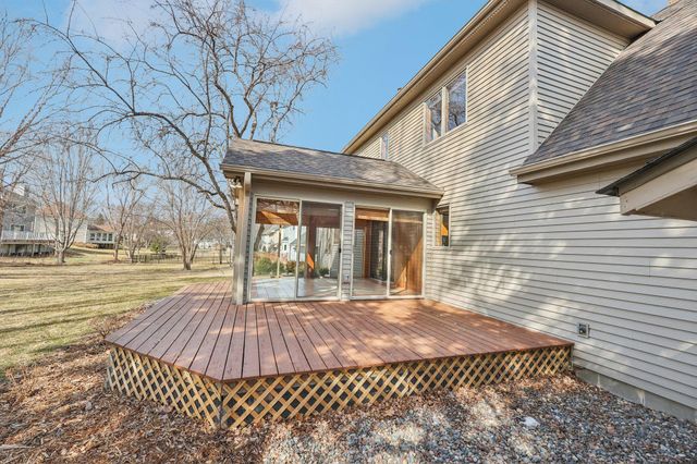4615 Juneau Lane N, Plymouth, MN 55446