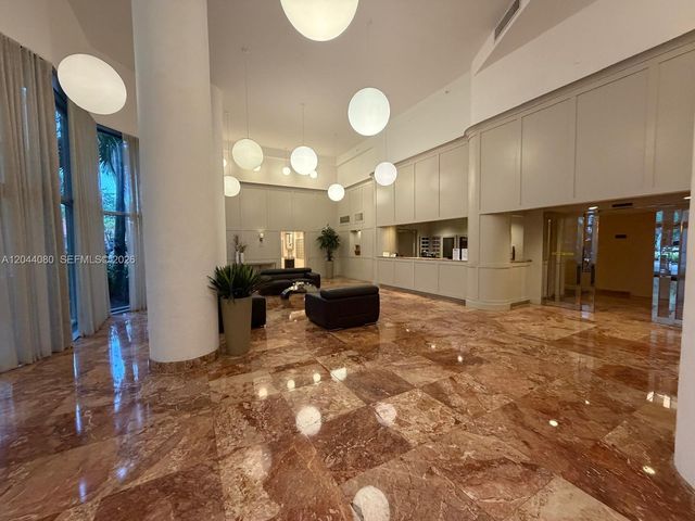 3600 Mystic Pointe Drive 718, Aventura, FL 33180