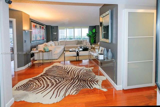 3600 Mystic Pointe Drive 718, Aventura, FL 33180