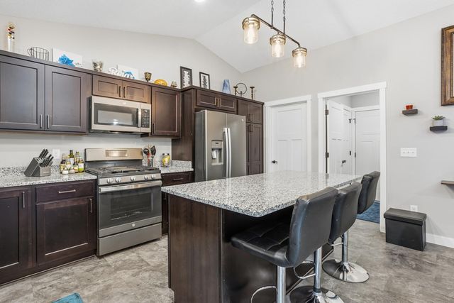 425 Alex Court, Somerset, WI 54025