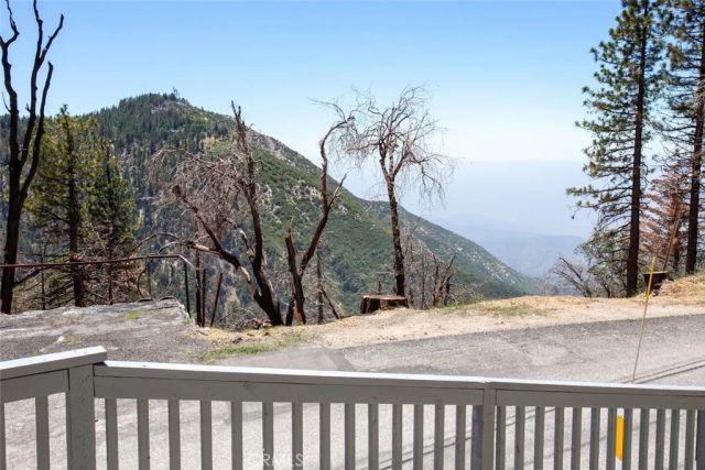 31916 Pine Cone, Running Springs, CA 92382