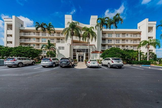 6001 BAHIA DEL MAR CIRCLE 527, St Petersburg, FL 33715