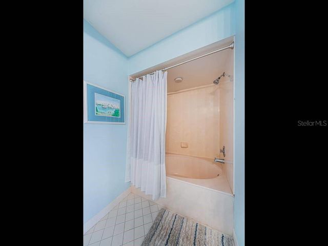 6001 BAHIA DEL MAR CIRCLE 527, St Petersburg, FL 33715