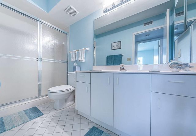 6001 BAHIA DEL MAR CIRCLE 527, St Petersburg, FL 33715