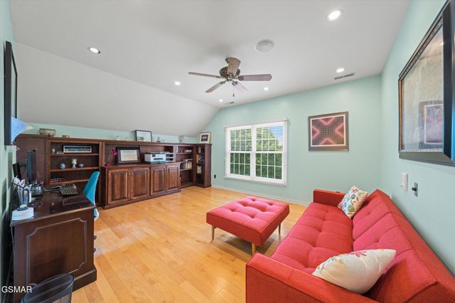 1729 Harrisburg Mill Road, Sevierville, TN 37876