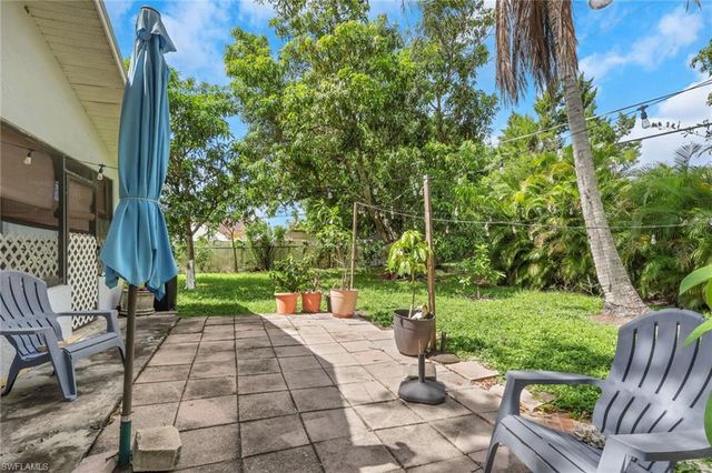 2001 48th ST SW, Naples, FL 34116