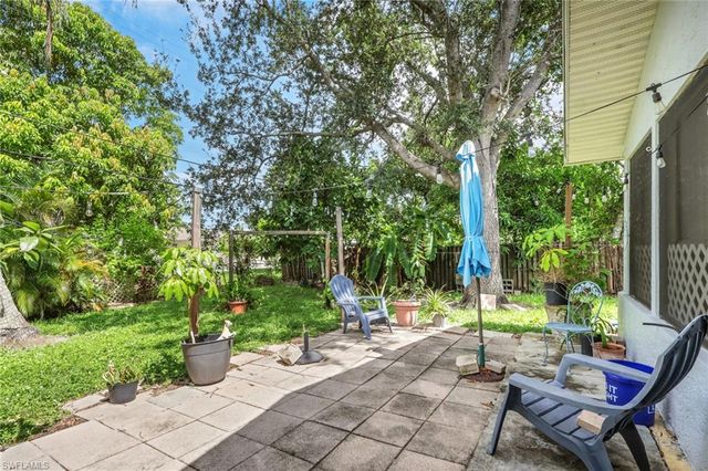 2001 48th ST SW, Naples, FL 34116