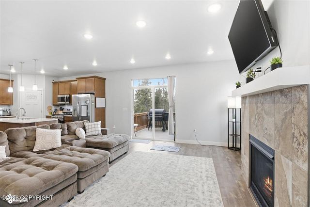 17950 S Birchwood Road, Chugiak, AK 99567