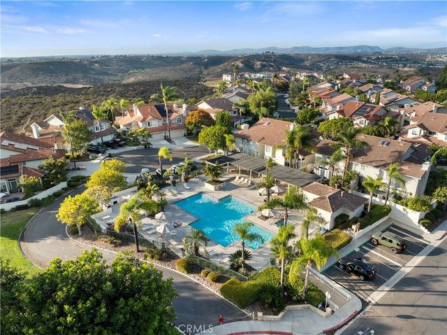 11265 Caminito Aclara, San Diego, CA 92126