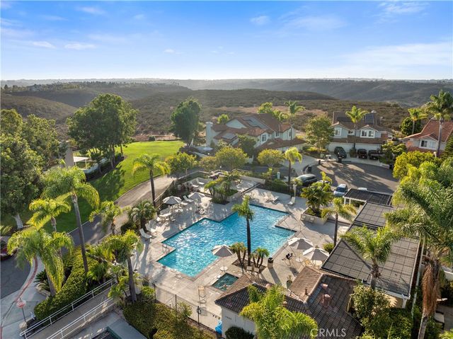 11265 Caminito Aclara, San Diego, CA 92126