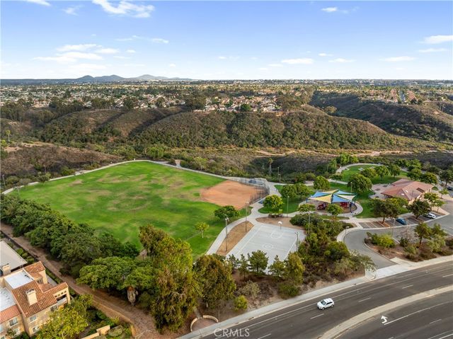 11265 Caminito Aclara, San Diego, CA 92126